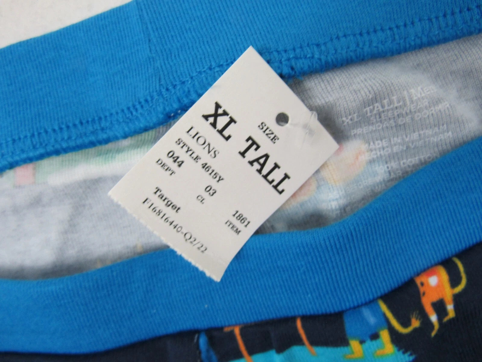 Target Mens Blue 2-Piece Long-Sleeve Lion Pajama Set